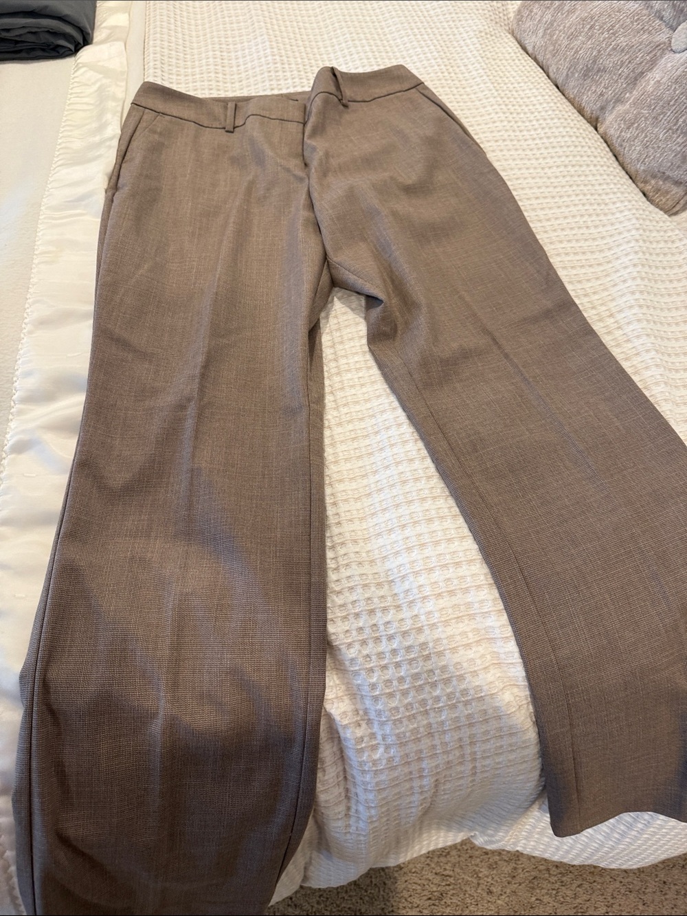 Ann Taylor curvy Brown Dress Pants — Tailored Straight Leg. Sz 10.